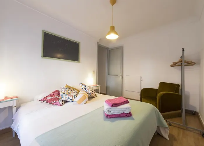 Downtown Doll's House *