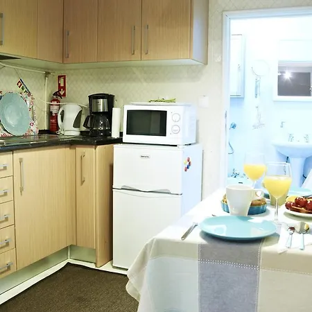 Downtown Doll's House