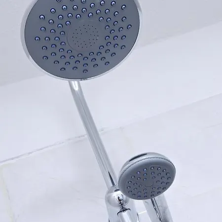 Downtown Doll's House 아파트 리스본