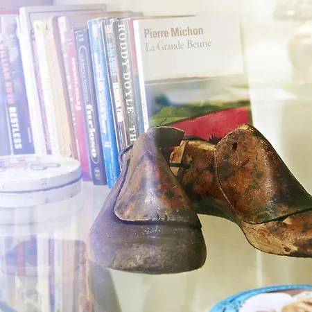 Downtown Doll's House *