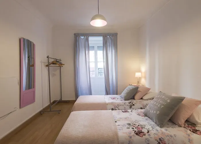 Downtown Doll's House Apartman *