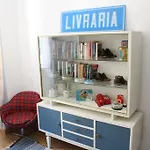 Downtown Doll's House Апартаменты